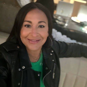 Meet your Posher, Melanie